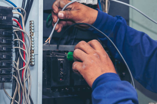 Best Emergency Electrician Near Me  in Sealy, TX